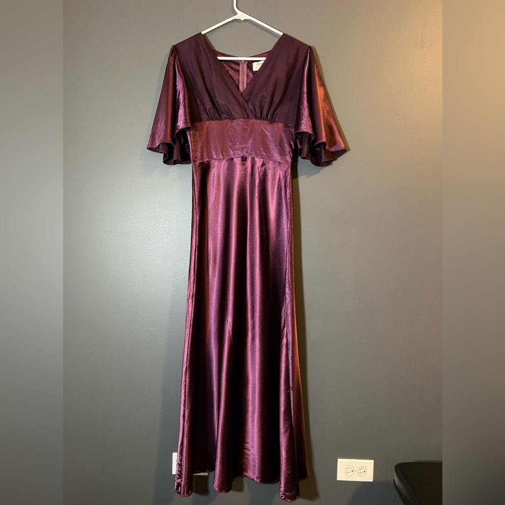 Queen of Heartz by Letty Tennant Purple maxi dress with bell sleeves Size Medium